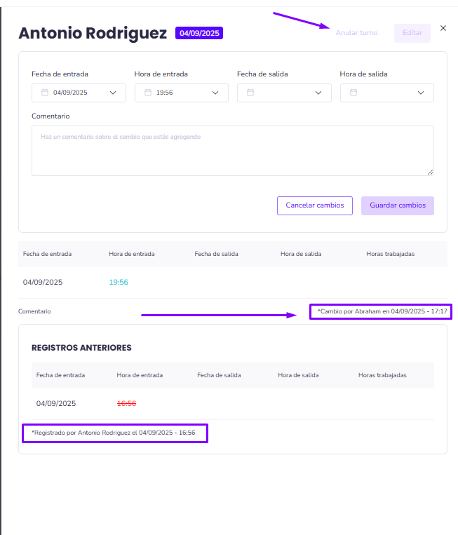 Detalle de un registro de fichaje con el historial de cambios y quién los realizó